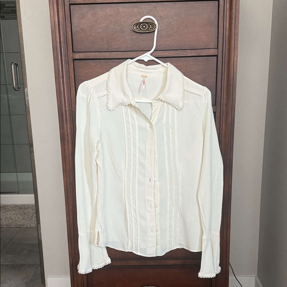 Free people cream melrose blouse button down small - Picture 3 of 7